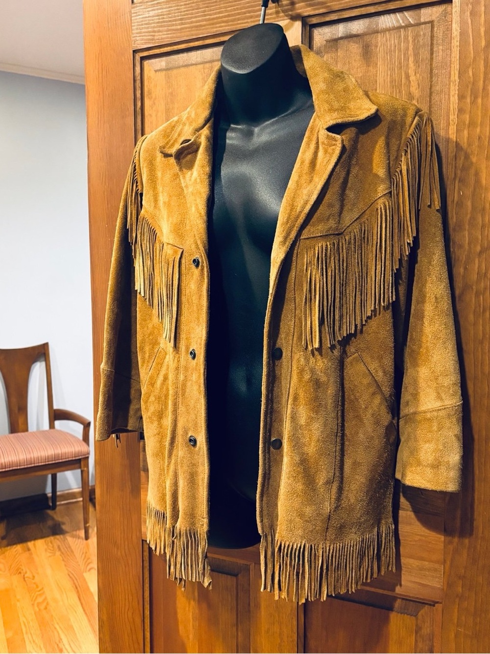 Vintage EXCELLED NEW YORK Leather Fringe Jacket - Picture 2 of 9